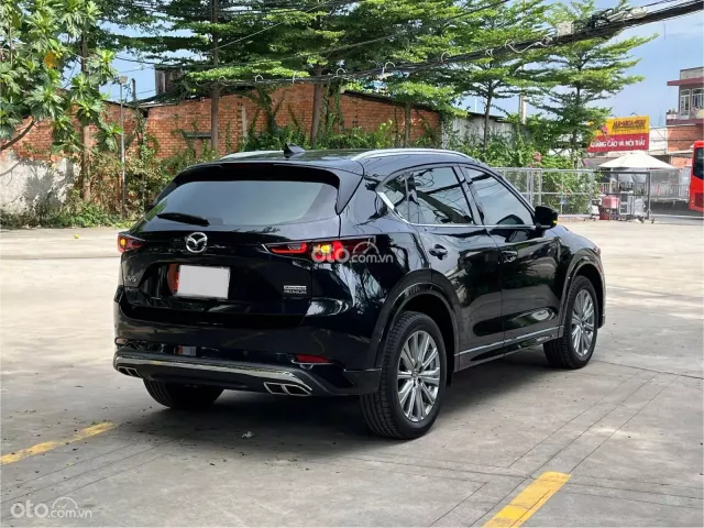 Mazda CX-5 Premium Exclusive 2025 6