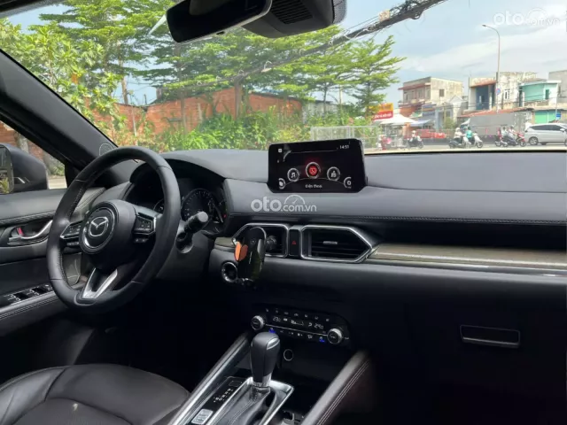 Mazda CX-5 Premium Exclusive 2025 13