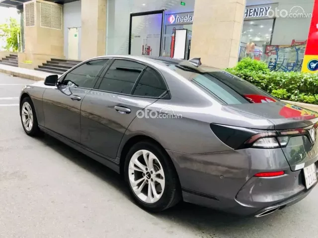 VinFast LUX A2.0 2019 3