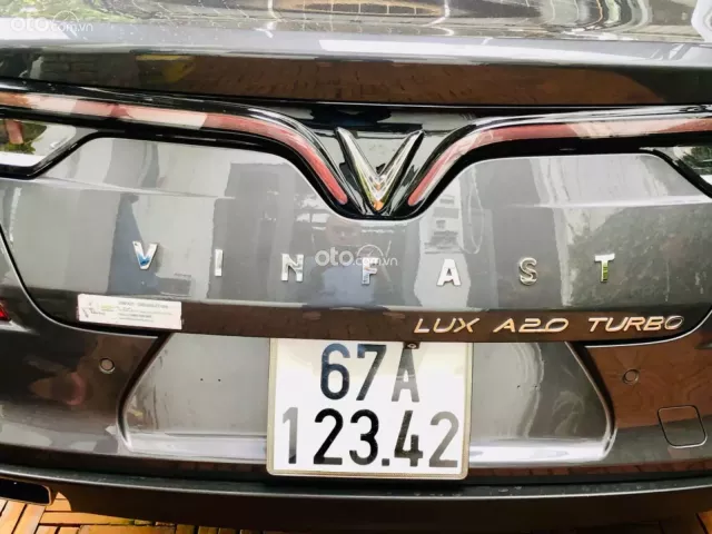 VinFast LUX A2.0 2019 6