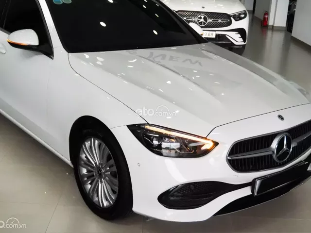 Mercedes-Benz C200 Avantgarde 2023 2