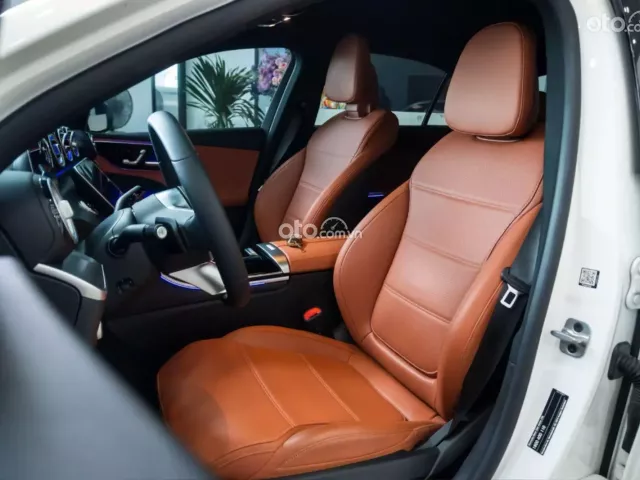 Mercedes-Benz C200 Avantgarde 2023 20