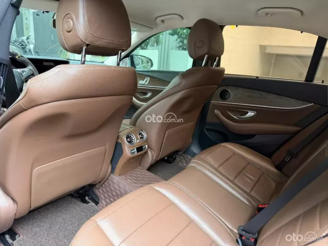 Mercedes-Benz C200 2018 6
