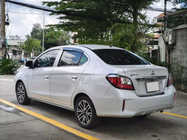 Mitsubishi Attrage 1.2L MT 2024 4