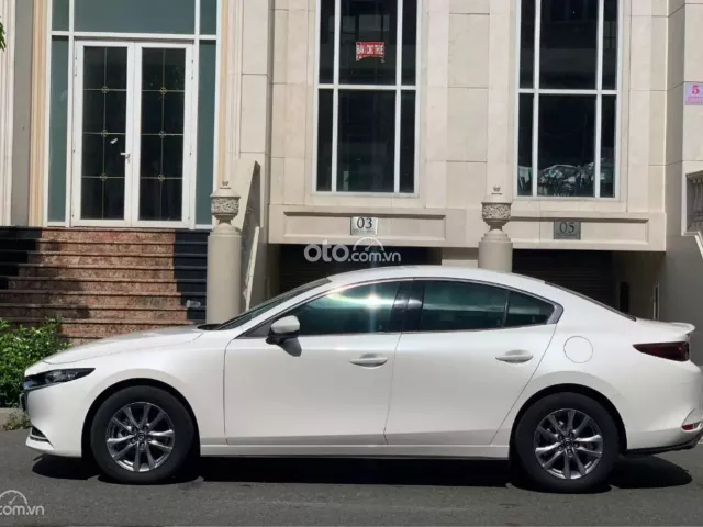 Mazda 3 Sedan 1.5L Luxury 2023 3