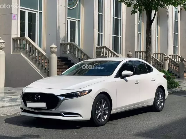 Mazda 3 Sedan 1.5L Luxury 2023 2