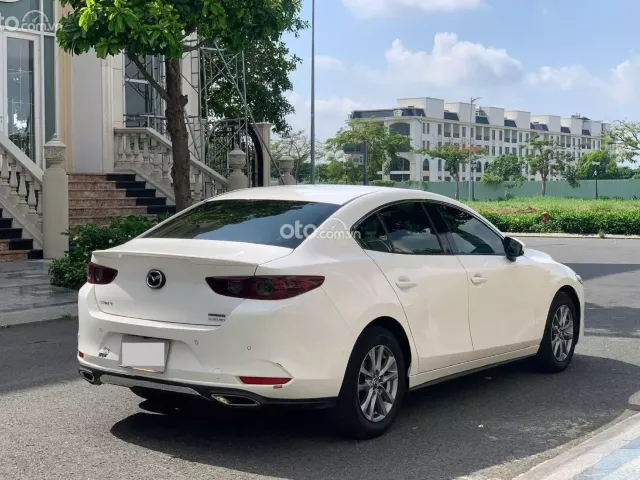 Mazda 3 Sedan 1.5L Luxury 2023 5
