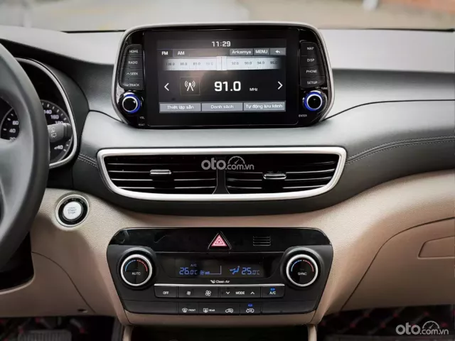 Hyundai Tucson 2.0 Tiêu chuẩn 2020 10