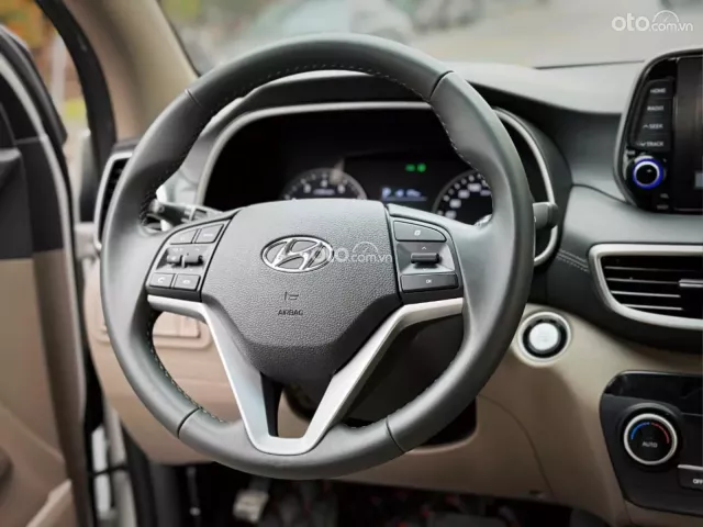 Hyundai Tucson 2.0 Tiêu chuẩn 2020 6