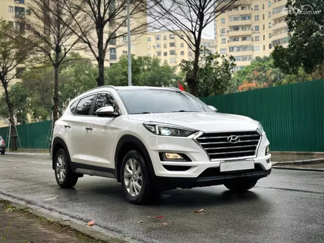 Hyundai Tucson 2.0 Tiêu chuẩn 2020 2