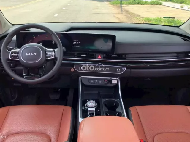 Kia Carnival 2.2D Signature 2025 11