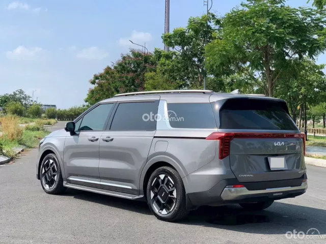 Kia Carnival 2.2D Signature 2025 5