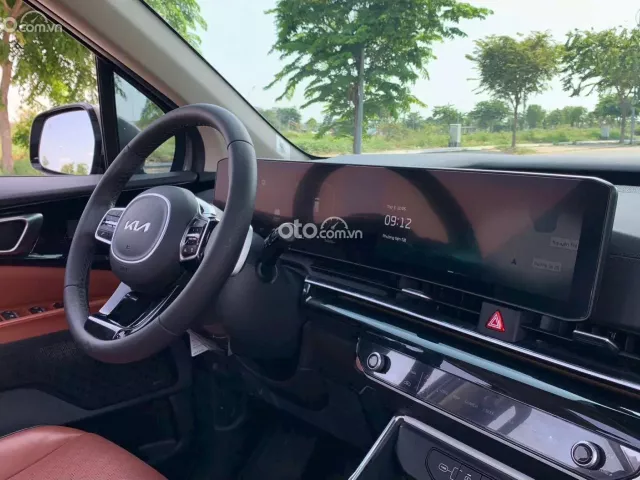 Kia Carnival 2.2D Signature 2025 12