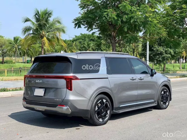Kia Carnival 2.2D Signature 2025 6