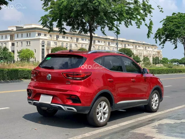 MG ZS STD+ 2024 5