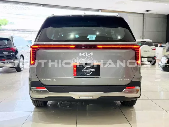 Kia Carnival 2.2D Signature 2025 5