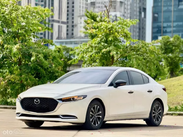 Mazda 3 Sedan 1.5L Luxury 2024 2