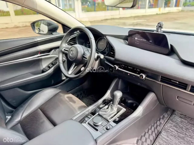Mazda 3 Sedan 1.5L Luxury 2024 9