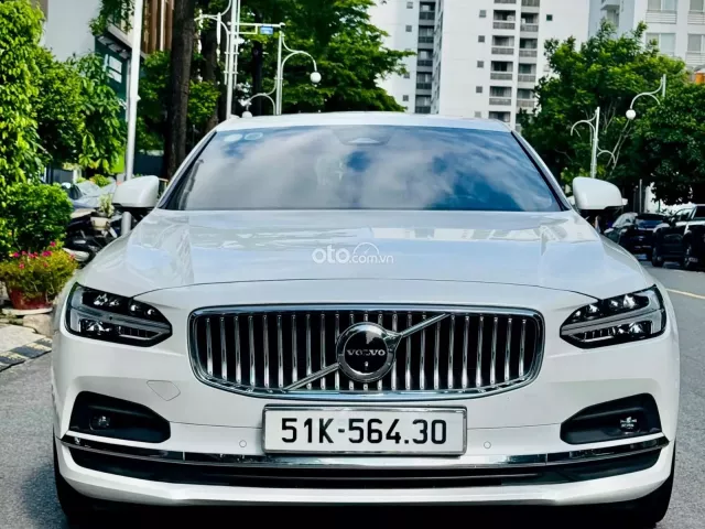 Volvo S90 2022