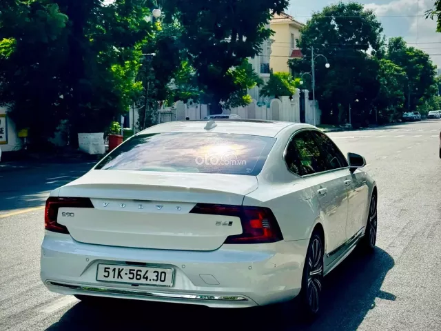 Volvo S90 2022 5