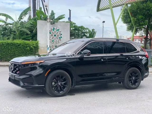 Honda CR-V e:HEV RS 2024 3