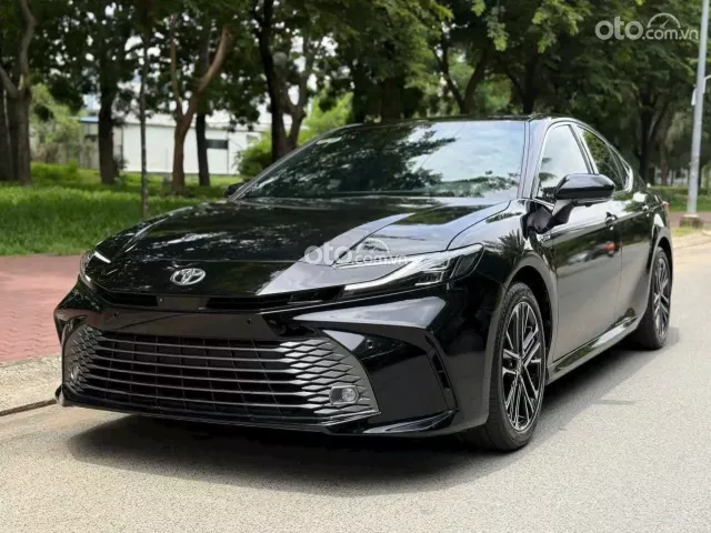 Toyota Camry 2.5HV 2025 2