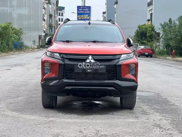 Mitsubishi Triton 4X2 AT MIVEC PREMIUM 2020 14