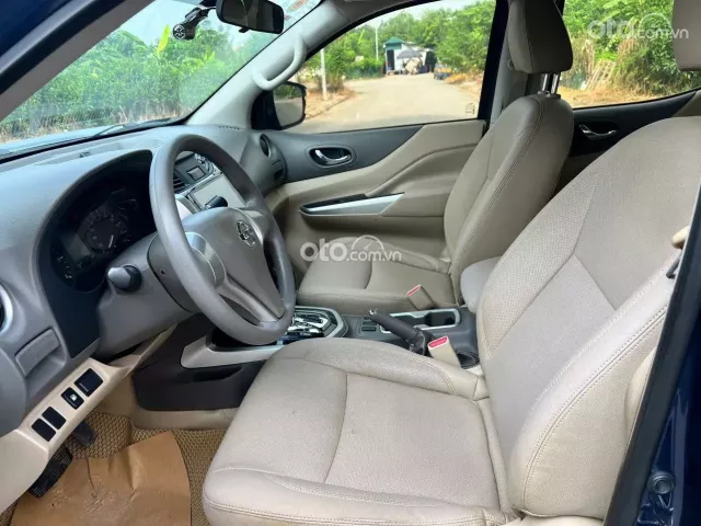 Nissan Navara EL Premium 2017 8