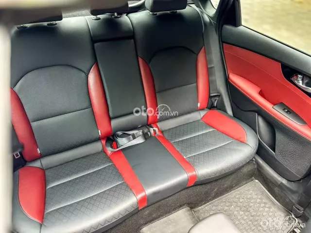 Kia K3 2.0 Premium 2025 8