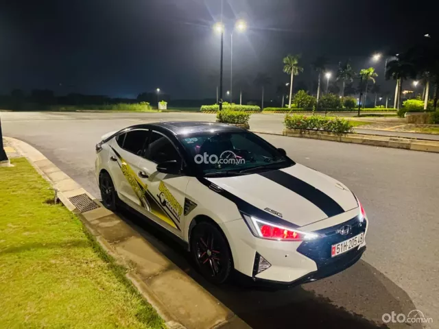 Hyundai Elantra Sport 1.6 2019 2