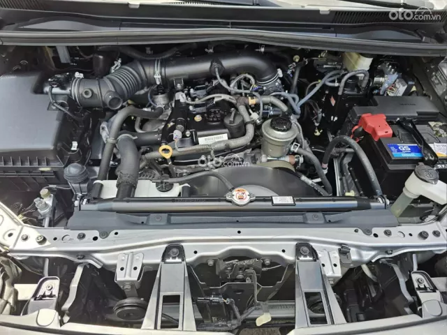 Toyota Innova 2.0E 2017 15