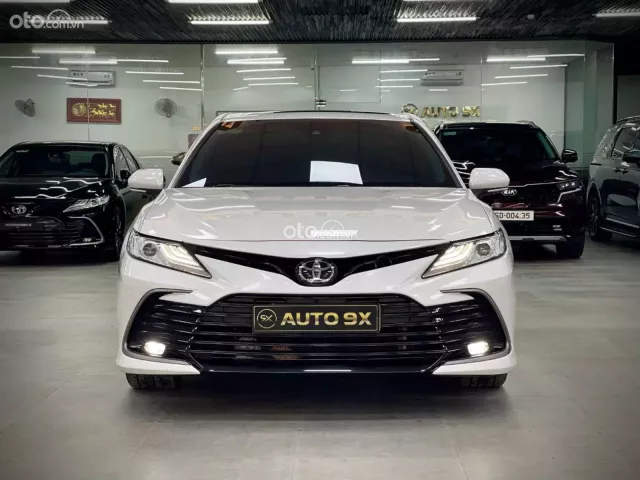 Toyota Camry 2.5Q 2022