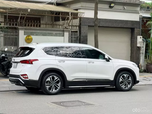 Hyundai Santa Fe 2.4L Xăng Cao cấp 2020 3