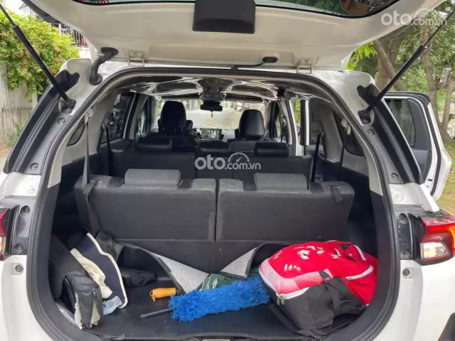 Toyota Veloz 2023 4
