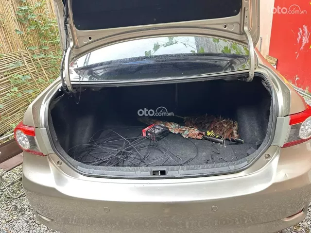 Toyota Corolla Altis 2012 22