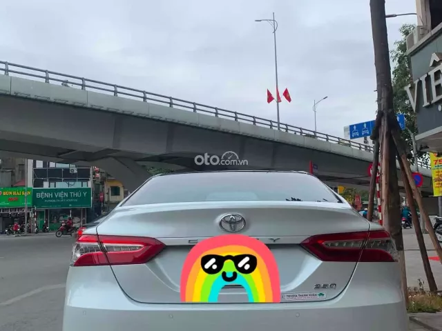 Toyota Camry 2.5Q 2020 4