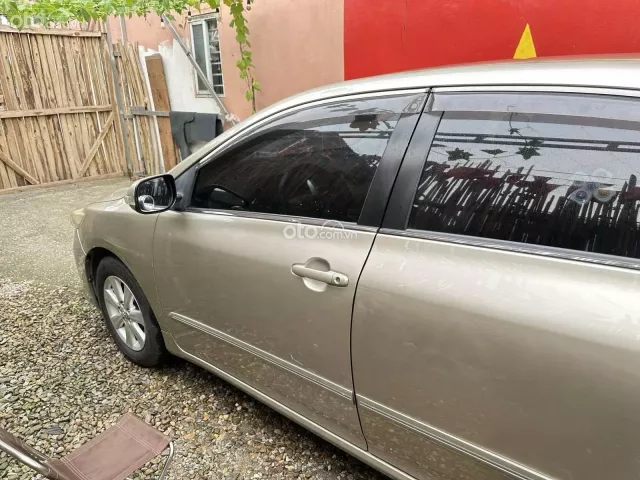Toyota Corolla Altis 2012 8