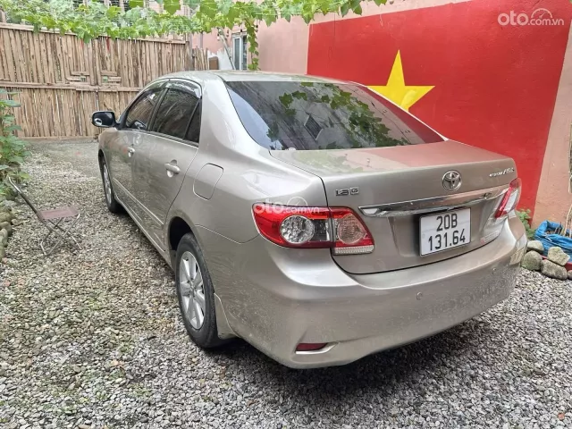Toyota Corolla Altis 2012 2