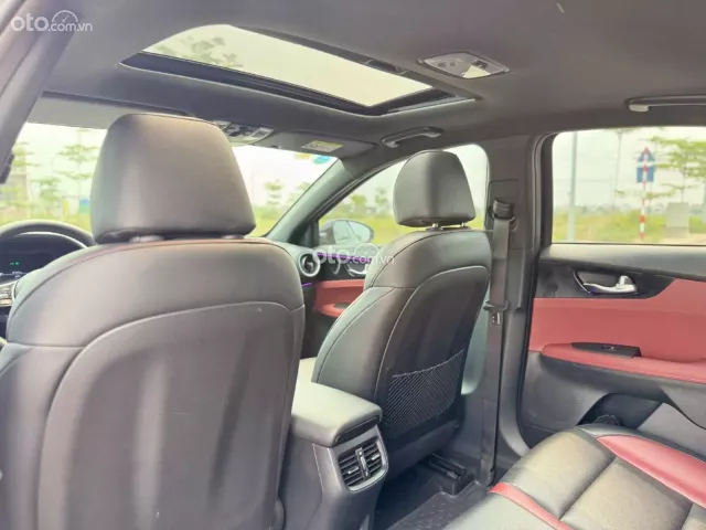 Kia K3 1.6 Premium 2024 8