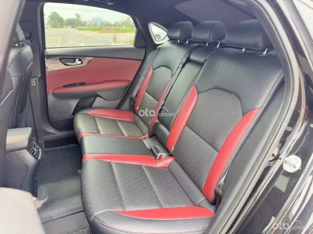Kia K3 1.6 Premium 2024 9