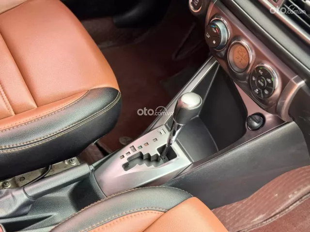 Toyota Yaris 1.3G 2014 9