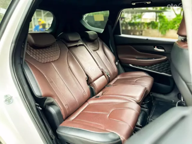 Hyundai Santa Fe 2.2 Dầu Cao cấp 2020 6