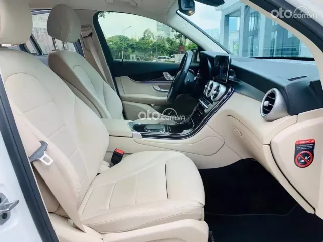 Mercedes-Benz GLC 200 4Matic 2022 9