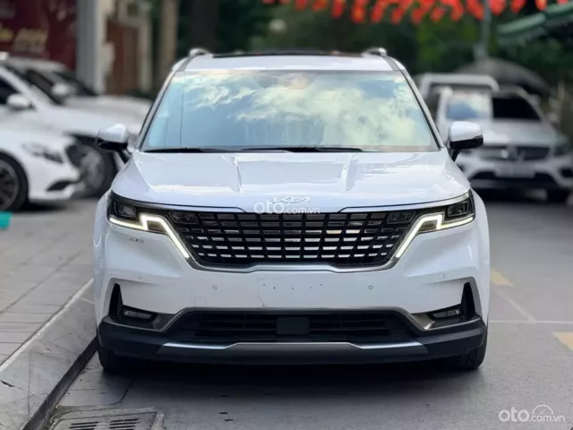 Kia Carnival 2.2D Signature 2023