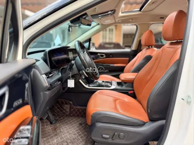Kia Carnival 2.2D Signature 2023 5