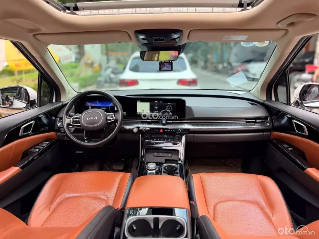 Kia Carnival 2.2D Signature 2023 9