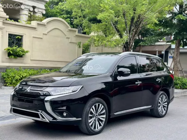 Mitsubishi Outlander 2.0 CVT 2021 2