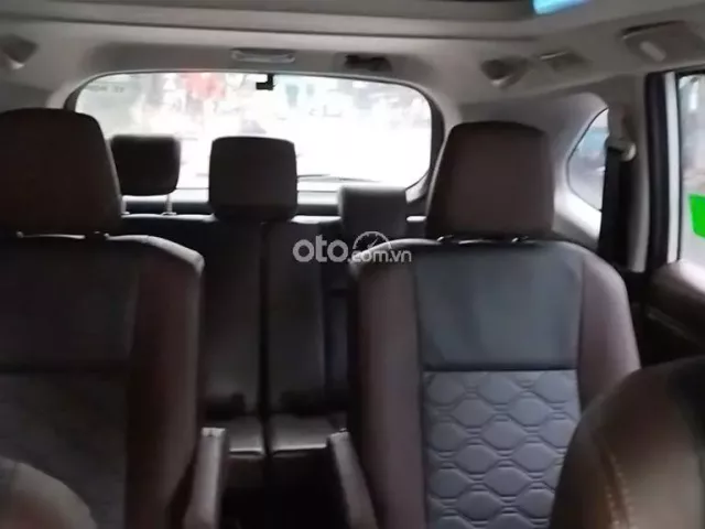 Toyota Innova 2.0 Venturer AT 2024 2
