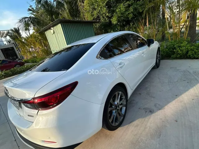 Mazda 6 2.0 Premium 2018 2