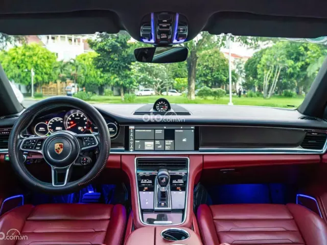 Porsche Panamera 4 Executive 2019 12